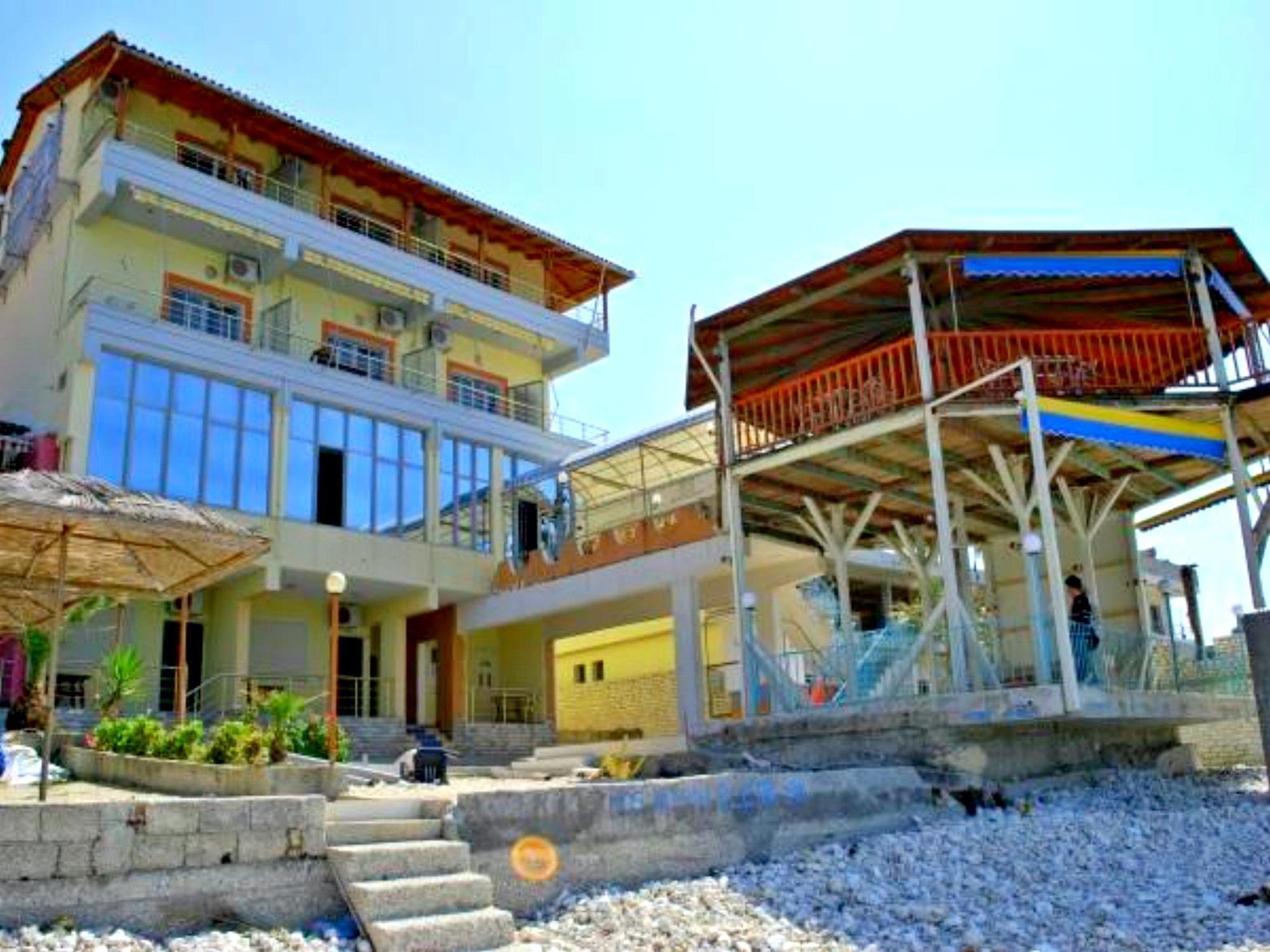 Hotel Jonufra Kanine ภายนอก รูปภาพ